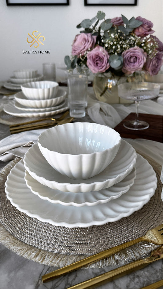 Lotus Teller, Bloomy