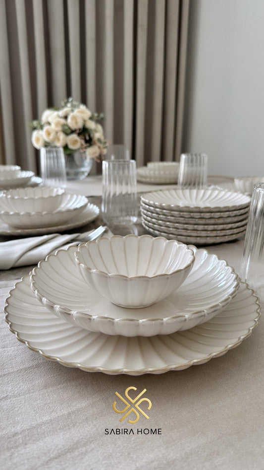 Geschirrset Porzellan Lotus Bloomy form Stilvoll gestalteter Tisch