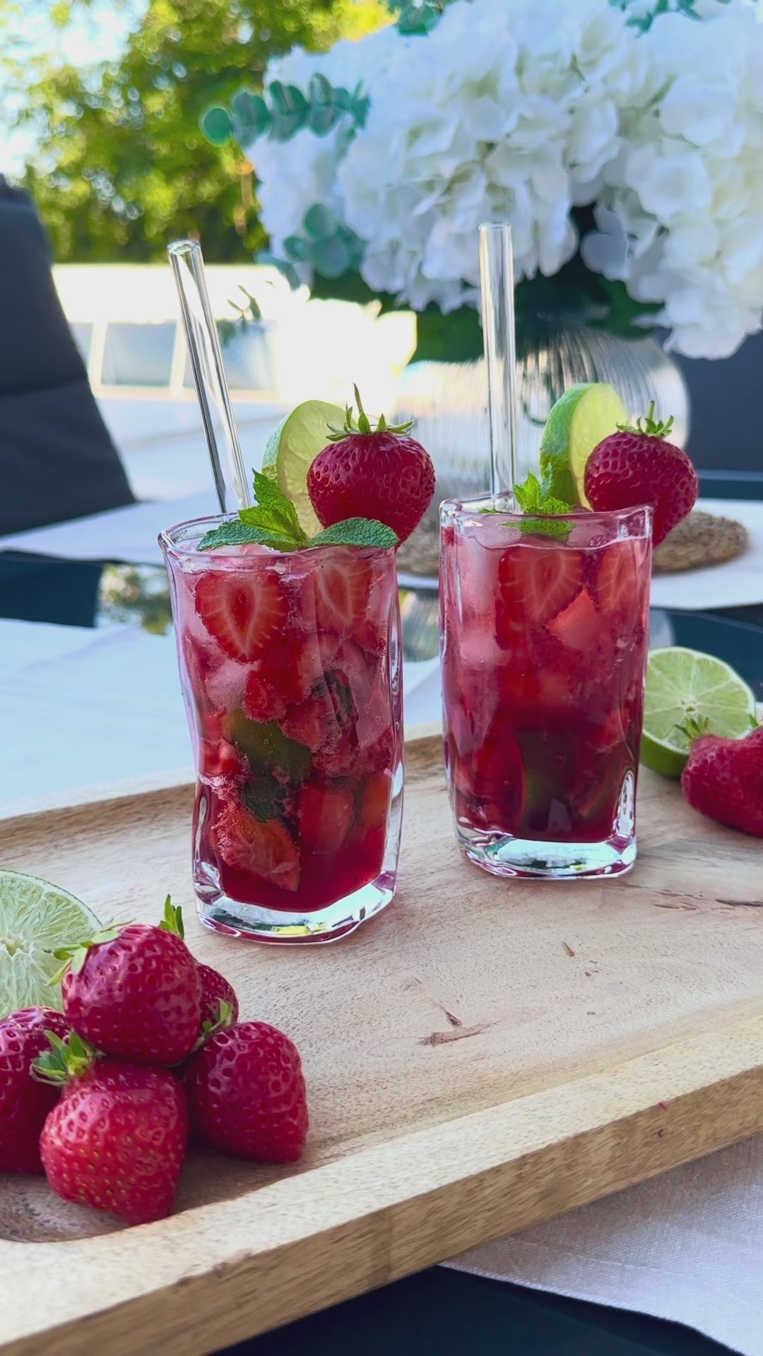 Cocktail Glas, Wasser glas, Wellenform, organisch, Ästhetik,